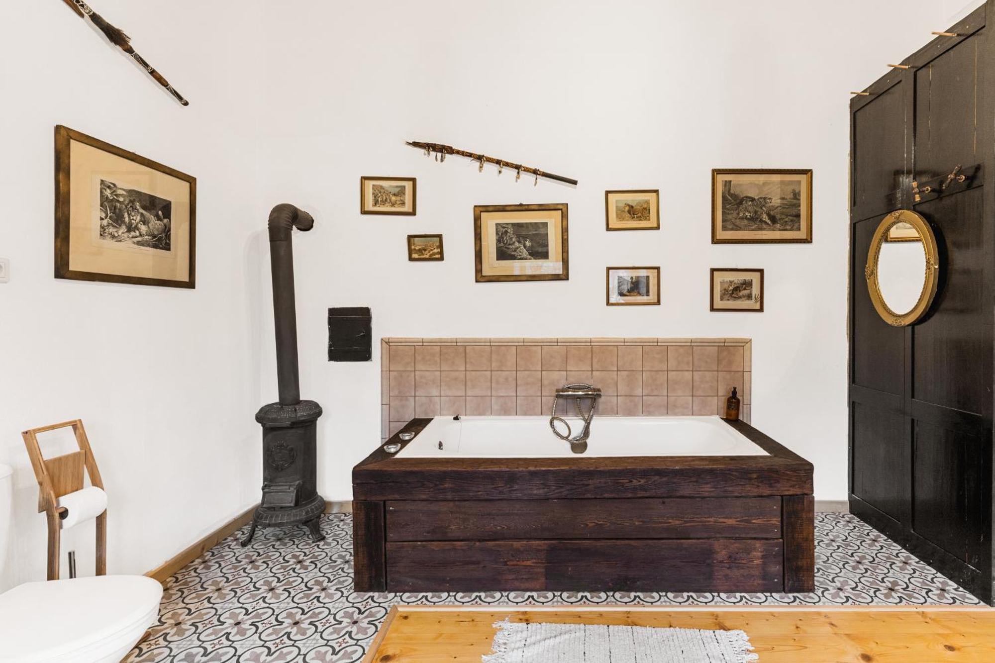 Sovi Dom- Historicke Apartmany Z 19 Storocia, 4Km Od Banskej Stiavnice Svätý Anton Exterior foto